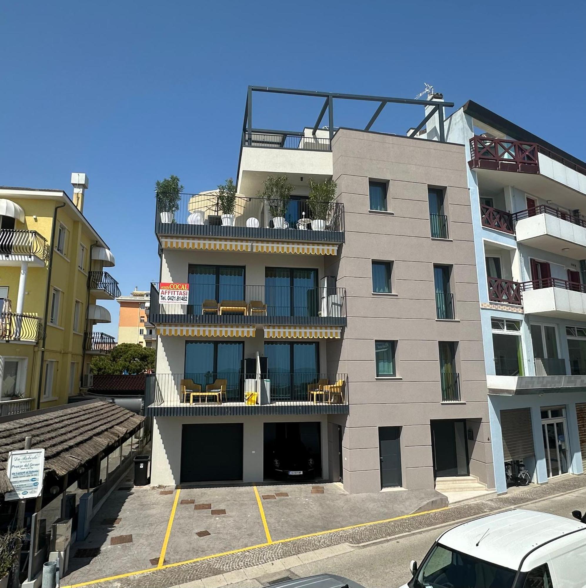 Nuovo Residence Serenissima Frontemare - Agenzia Cocal Каорле Екстериор снимка